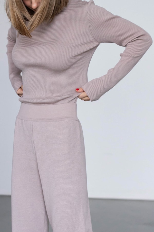 Прямые брюки из гладкой 100% merino wool premium quality - Серо-жемчужный